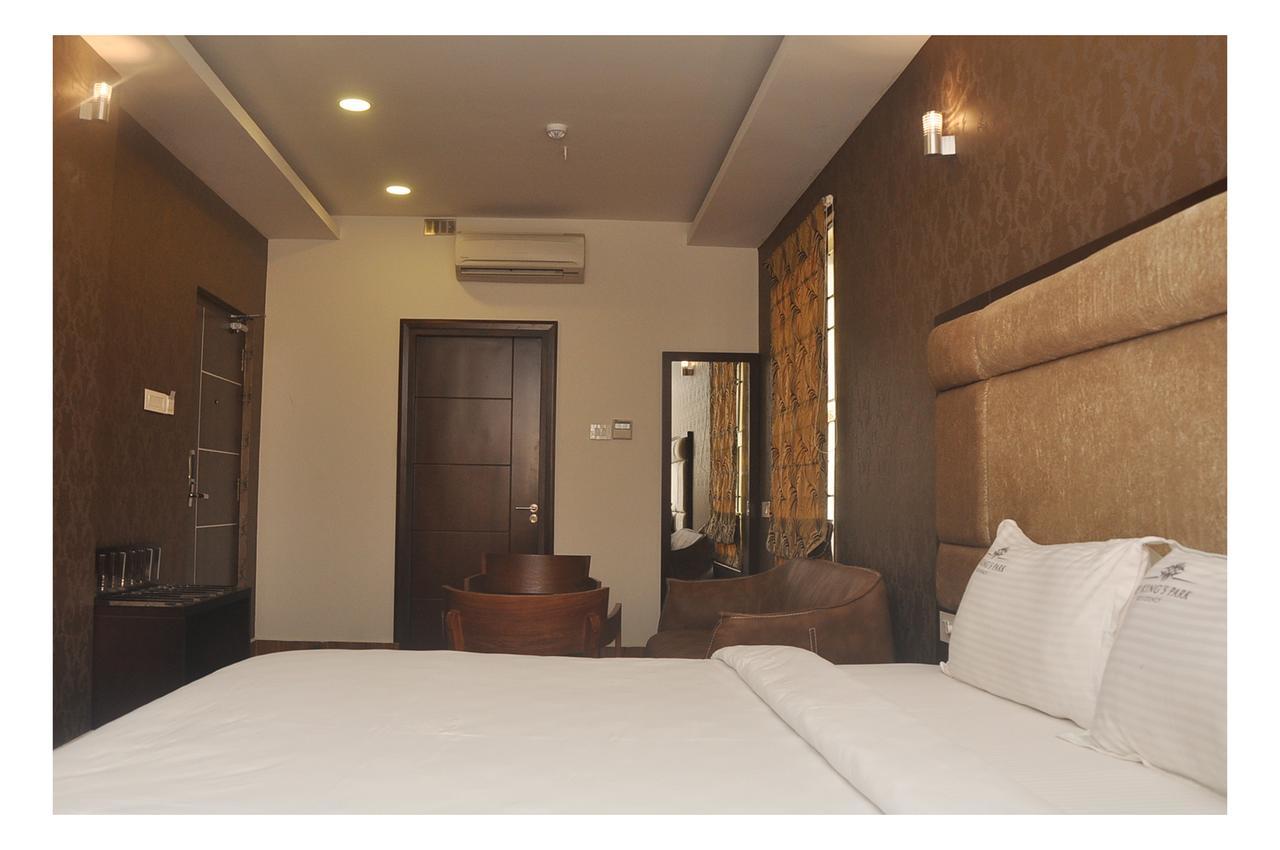 The Kings Park Residency Hotel Chennai Exterior foto