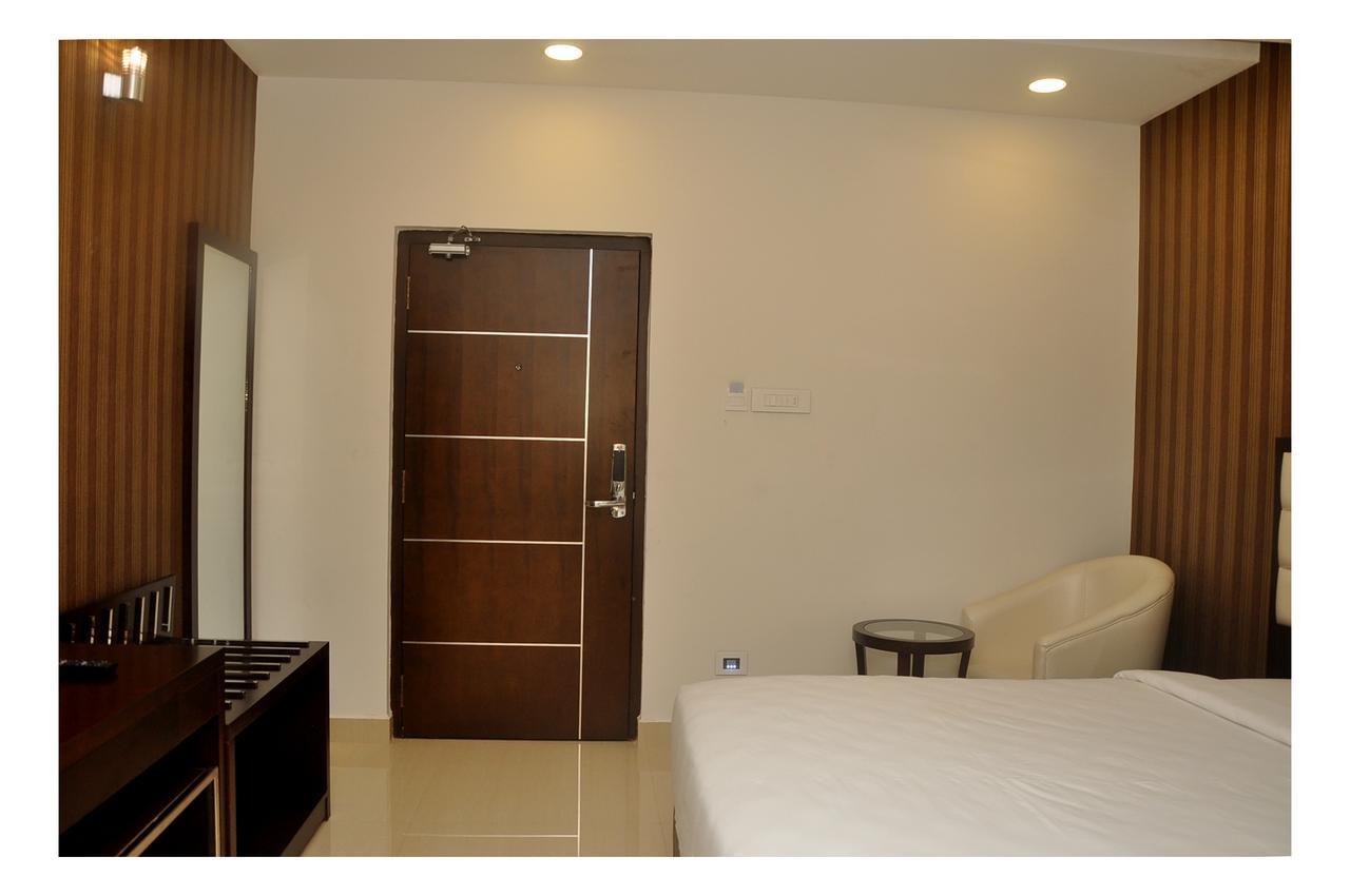 The Kings Park Residency Hotel Chennai Exterior foto