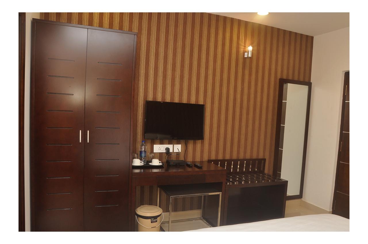 The Kings Park Residency Hotel Chennai Exterior foto